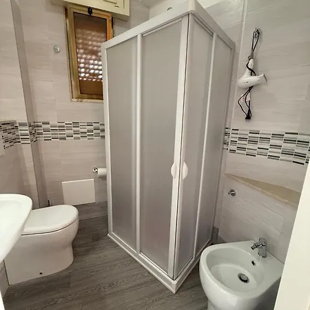 Alle's House Апартаменти Галліполі